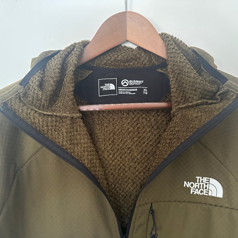 North Face FUTUREFLEECE Hoodie - Picture 2 of 3